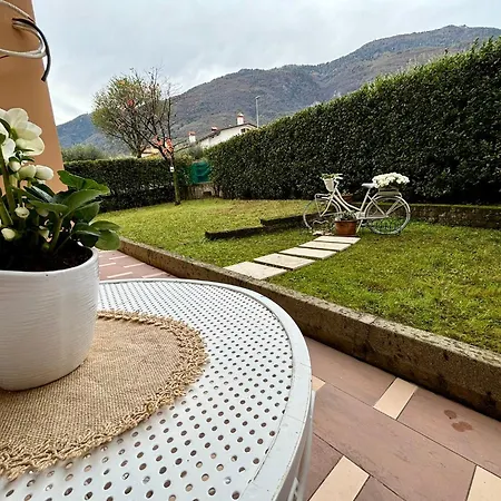 Apartment Gary House *